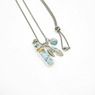 Aquamarine Diffusing Necklace | Energy & Healing | Diffusing on the go - A Roese Boutique
