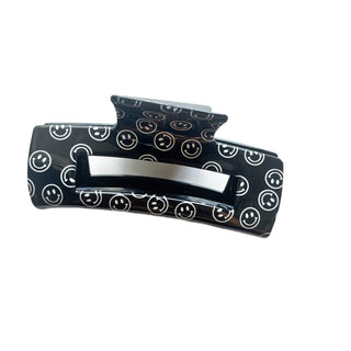 Black Smile Face Claw Clip - A Roese Boutique