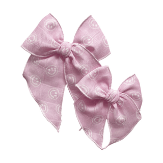 Bubblegum Smile Elle Bow - A Roese Boutique