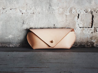 Classic Sunnies Case - A Roese Boutique