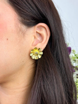 Daisy Statement Stud Earrings - A Roese Boutique