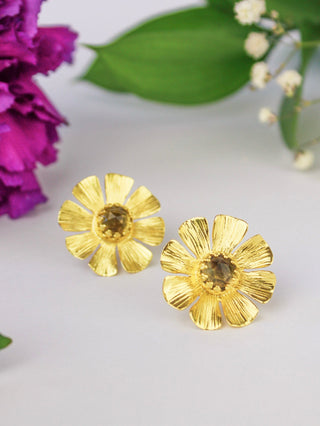 Daisy Statement Stud Earrings - A Roese Boutique