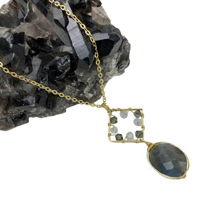 Labradorite Pendant Necklace - A Roese Boutique