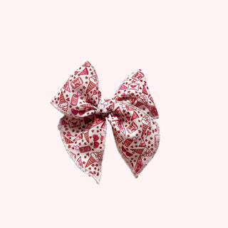 Love is Magic Elle Bow - A Roese Boutique