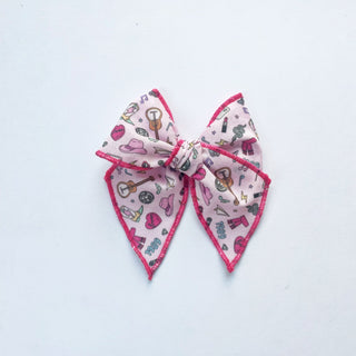 Swiftie Elle Bow - A Roese Boutique