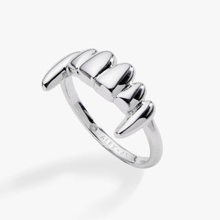Vampire Teeth Fangs Ring - A Roese Boutique