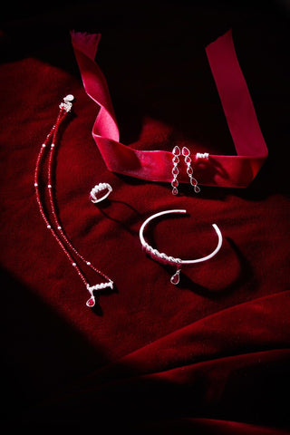 Vampire Teeth Fangs Ring - A Roese Boutique