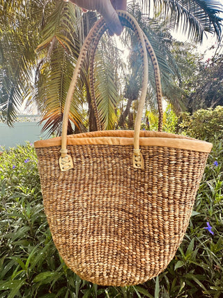 Woven Tote Bag - A Roese Boutique